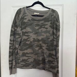 Camo Print Sweatshirt